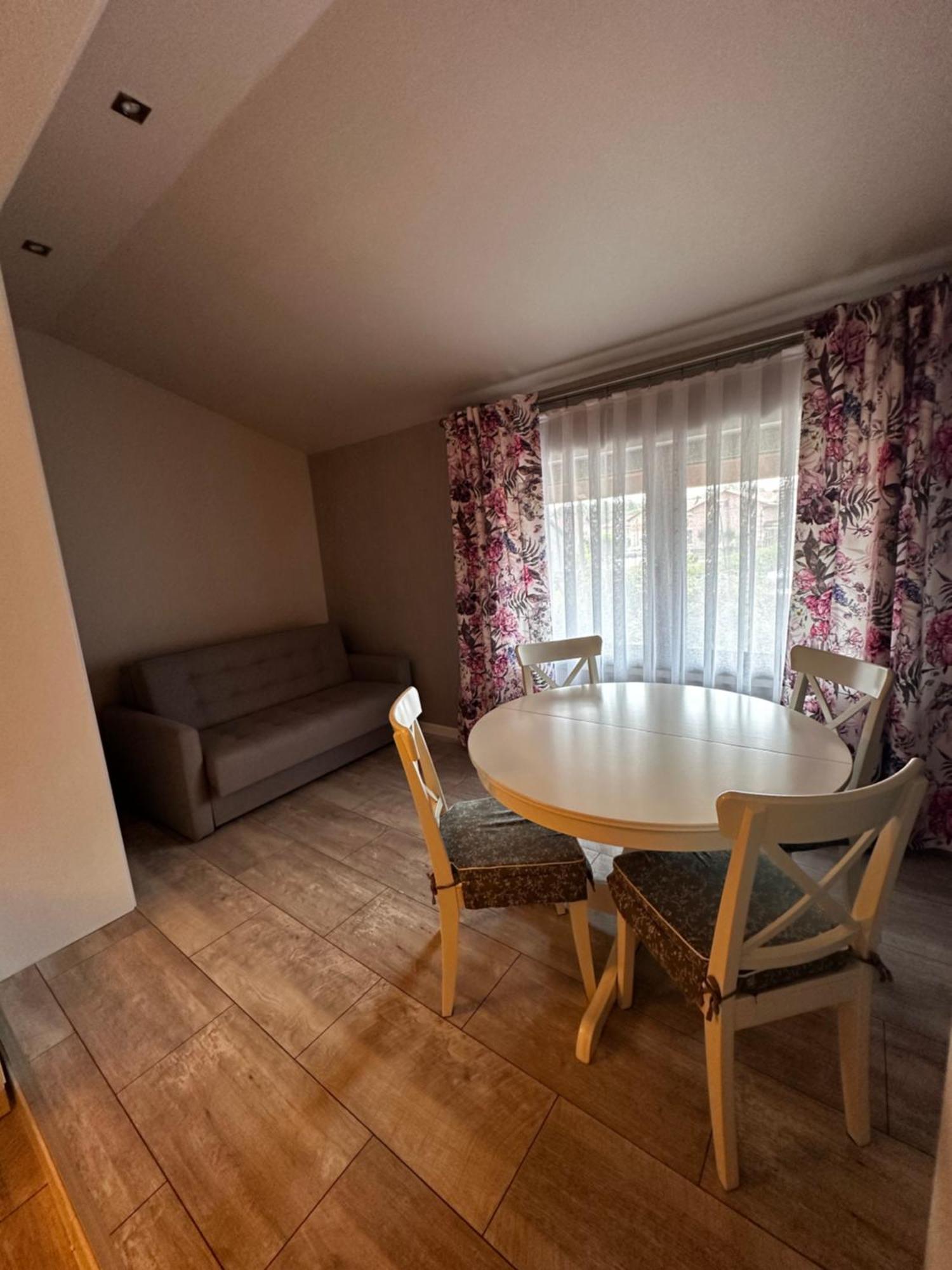 Apartamenty Czerwona Roza Wieprz  Экстерьер фото